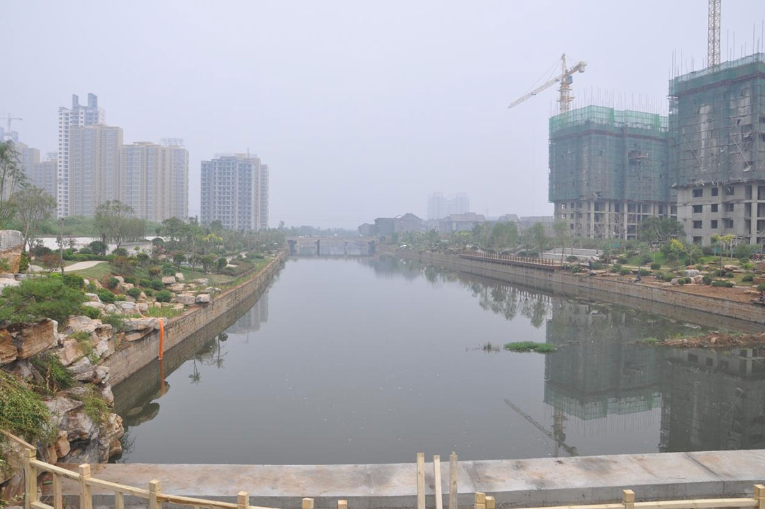 �ڽ��^�̌�(sh��)����Ƭ