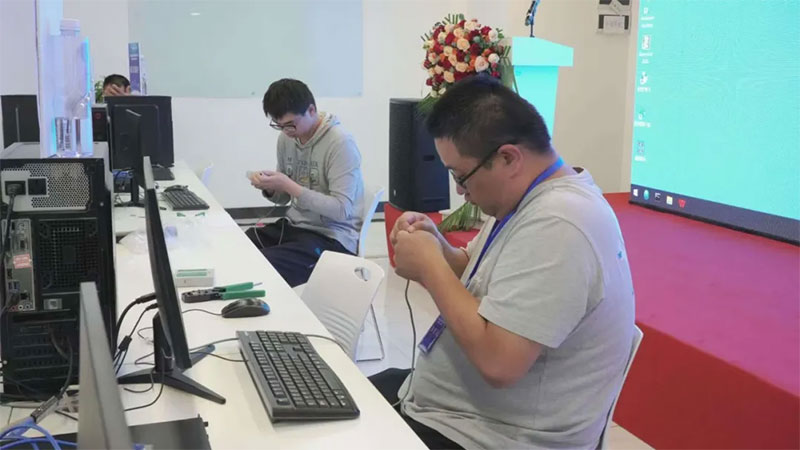 ��(��i)��ɭ�����f(xi��)�kح������Ͷ���F(tu��n)�ڰˌ����I(y��)���ܸ�(j��ng)ِ�W(w��ng)�j(lu��)�c��Ϣ��ȫ��(j��ng)ِ�A�M�չ�